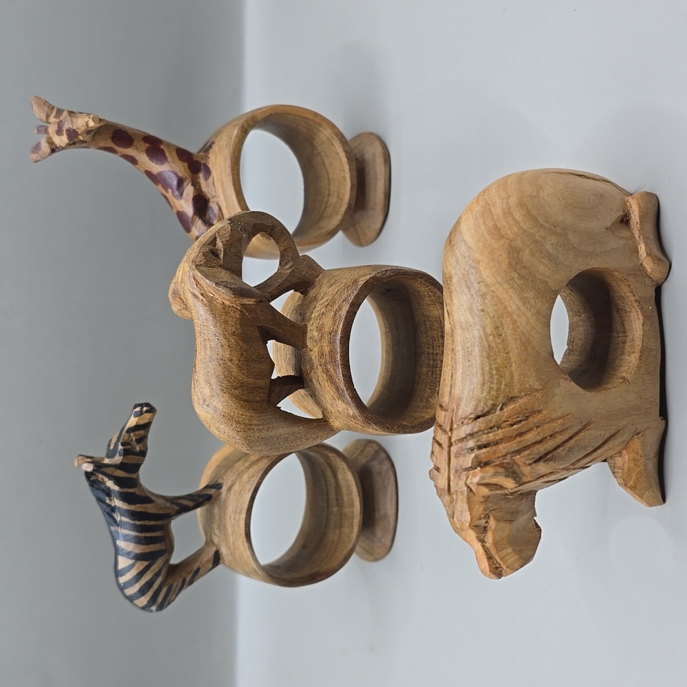 Vintage 4 Wood Hand Carved Animal Napkin Rings Holders Safari Africa Kenya